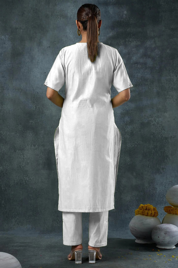 Off- White Rayon Kurta Set With Slit Neckline