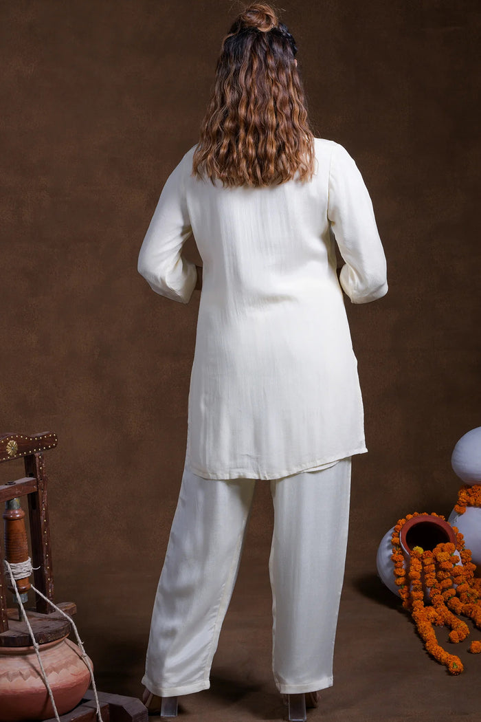 Off- White Rayon Kurta Set