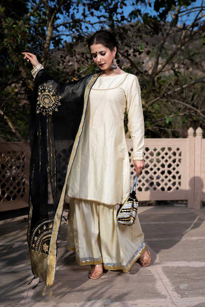 <img> Off White Cotton Silk Gota Patti Gharara Set