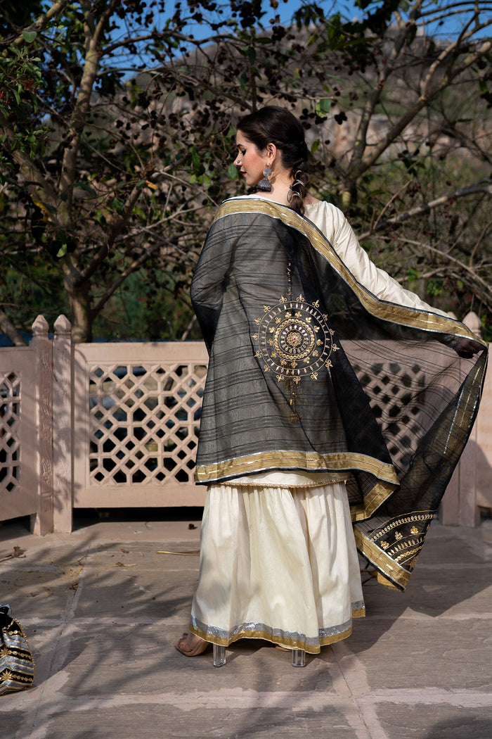 <img> Off White Cotton Silk Gota Patti Gharara Set
