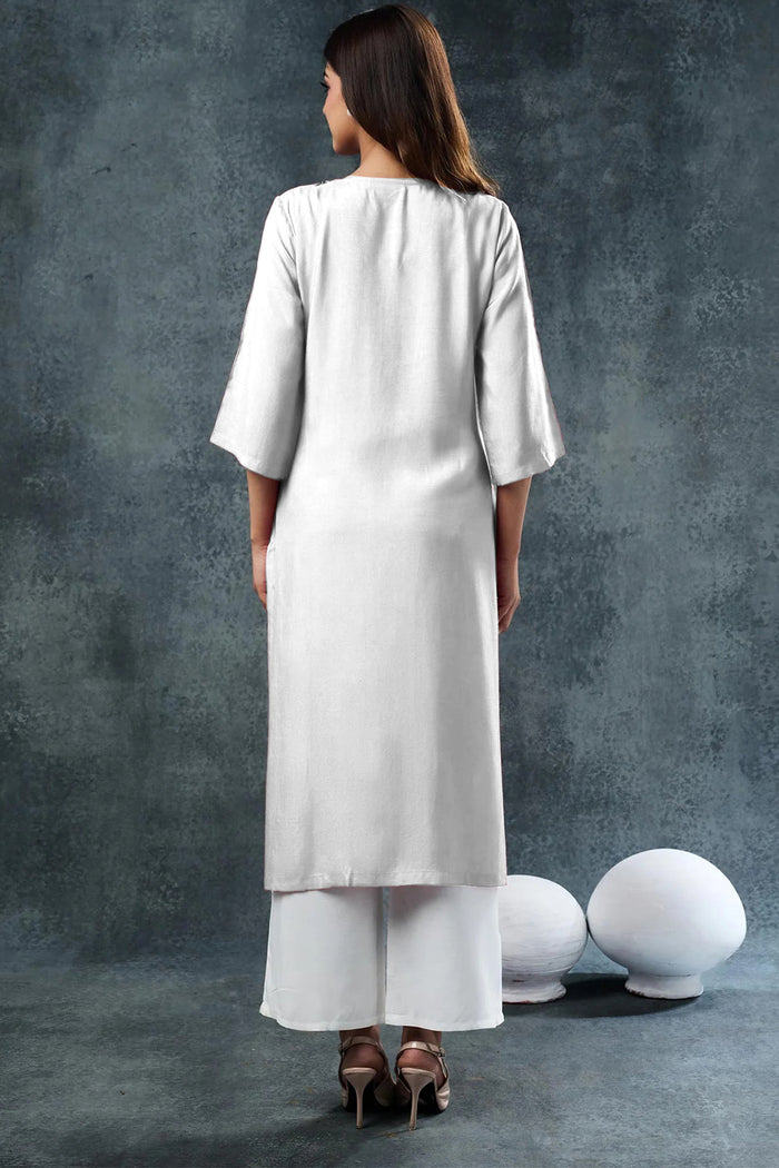 Off-White Rayon Kurta Set With Leaf Embroidery