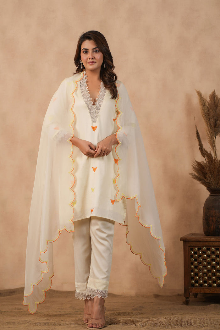 <img> Off White Russian Silk Embroidered Kurti Set