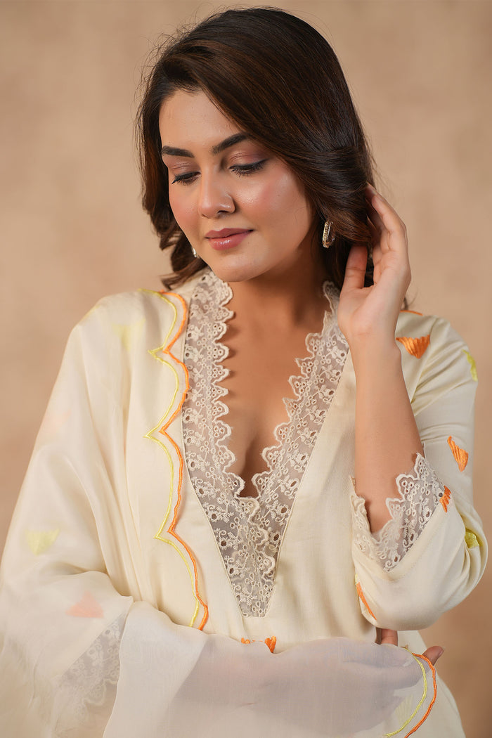 <img> Off White Russian Silk Embroidered Kurti Set