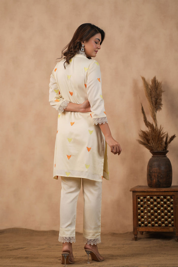 <img> Off White Russian Silk Embroidered Kurti Set