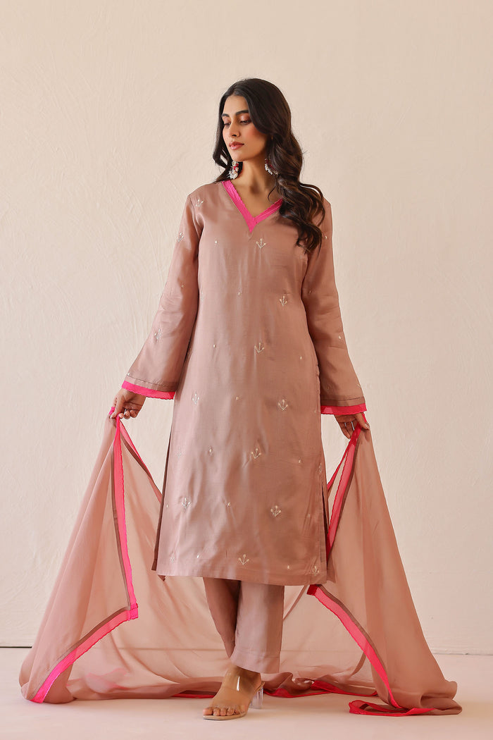 <img> Old Rose Pink Russian Silk Subtle Embroidered Kurti Set