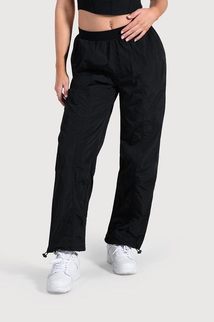 P5901Y - Parachute Pant