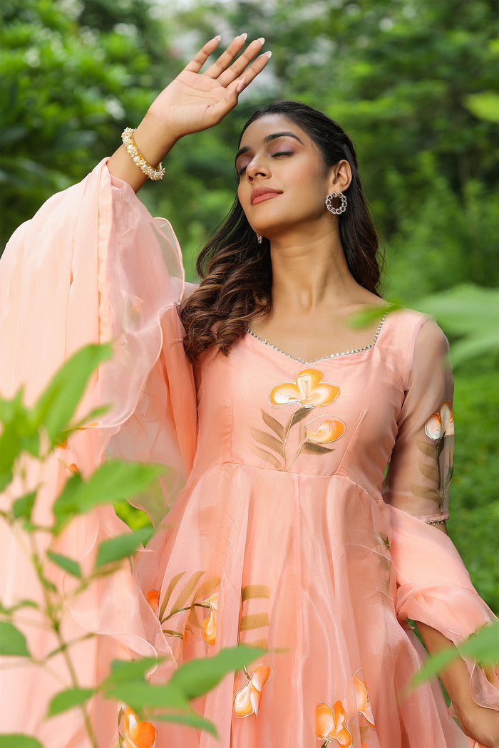 <img> Peach Pink Organza Floral Anarkali Set