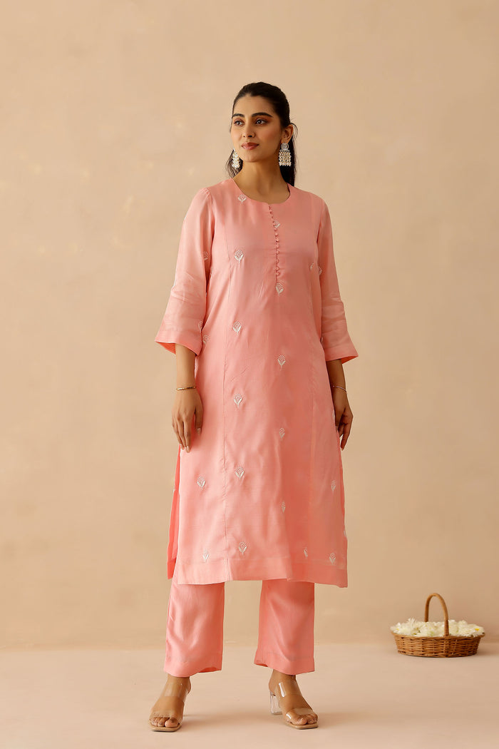 <img> Peach Russian Silk Embroidered Kurti Set