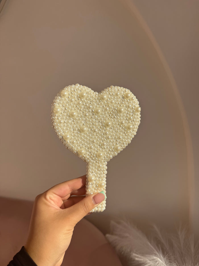 Pearl heart mirror ✨