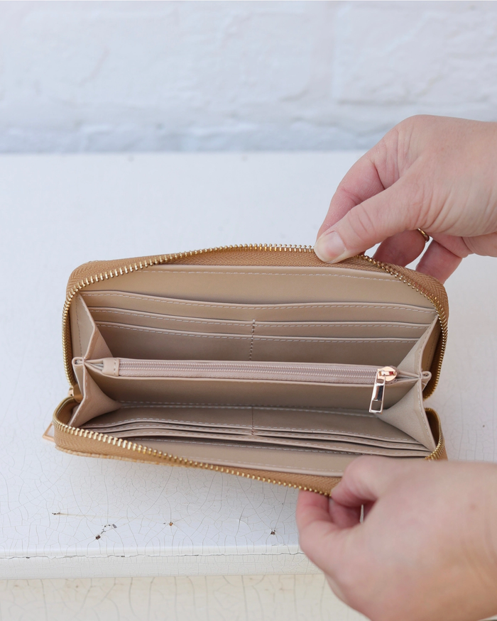 Penelope Wallet - Natural Lattice