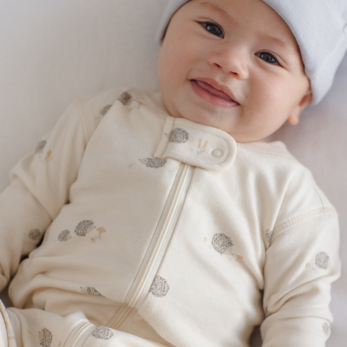 Quincy Mae - Organic 2-Way Zipper Romper - Hedgehogs