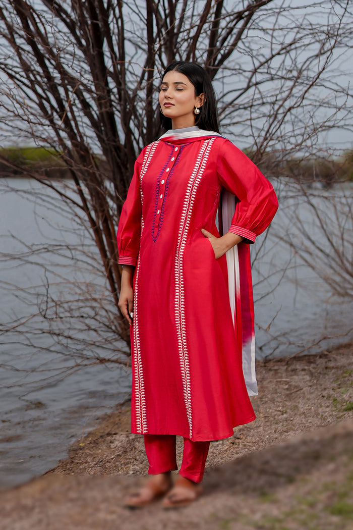 <img> Red And Blue Cotton Kurta Set With Hand Embroidery