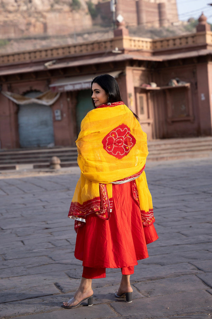 <img> Red Cotton Silk Suit Set With Bandhani Dupatta