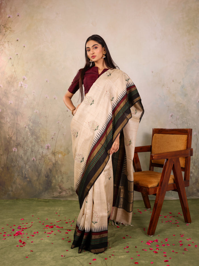 Sandstone Zigzag Khadi Tussar Saree