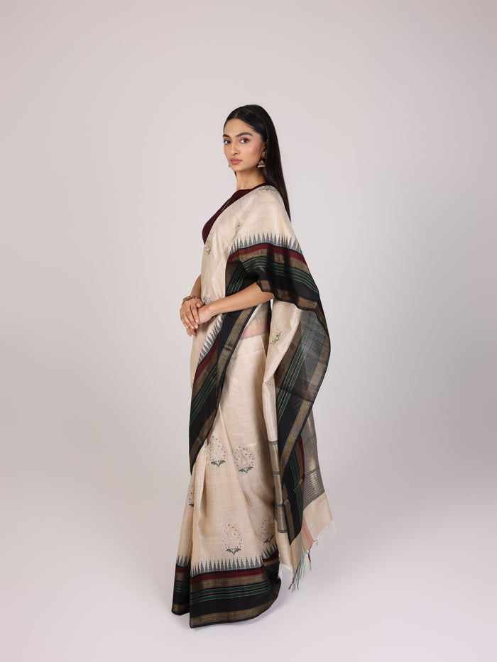 Sandstone Zigzag Khadi Tussar Saree