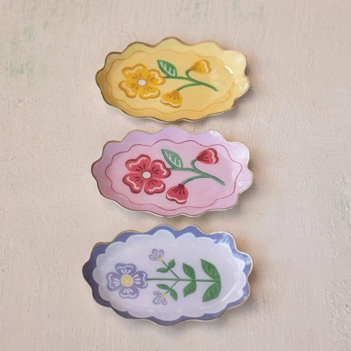 Scalloped Flower Tray - Madison's Niche