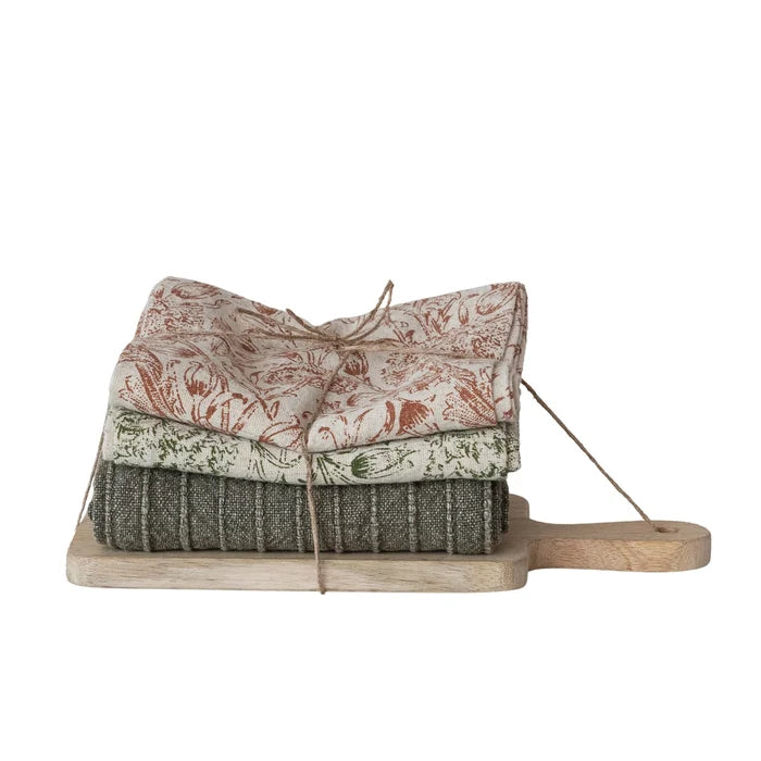 Set of 4 Towels & Board - Madison's Niche