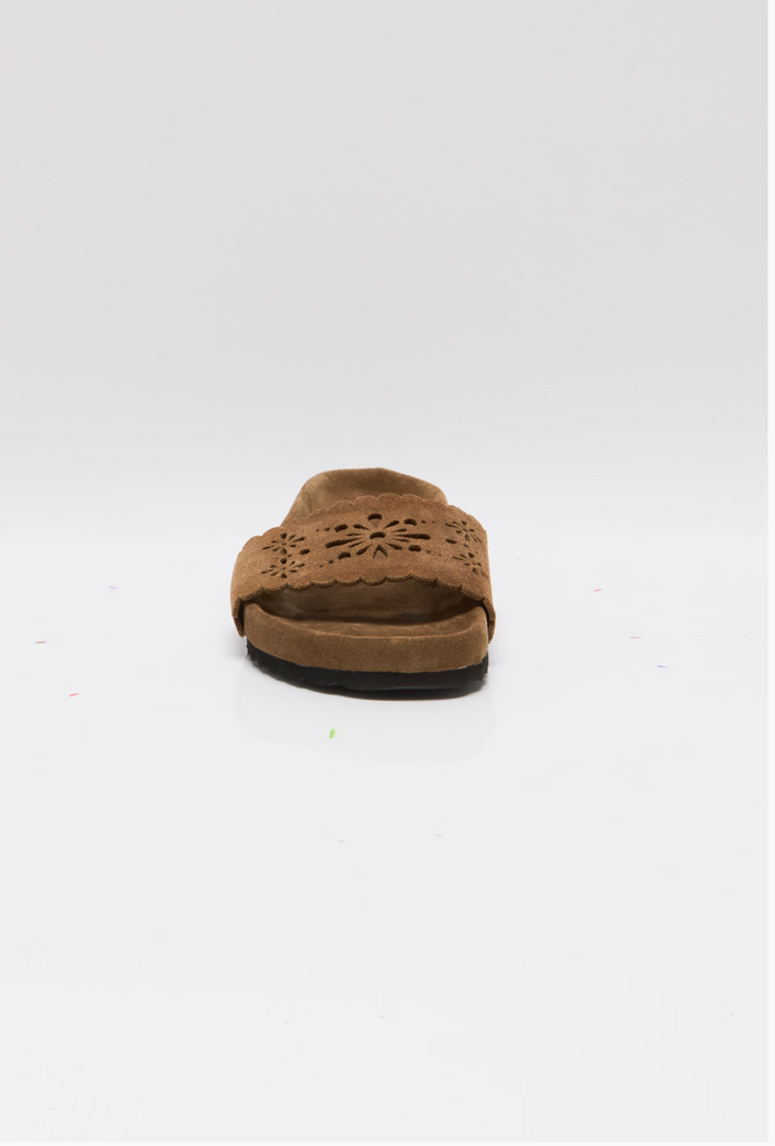 Shore Cut Out Sandal - Light Toffee Suede