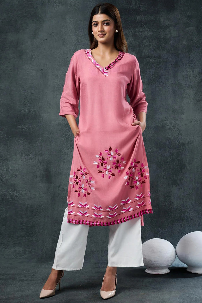 Soft Pink Rayon Kurta Set With Leaf Embroidery