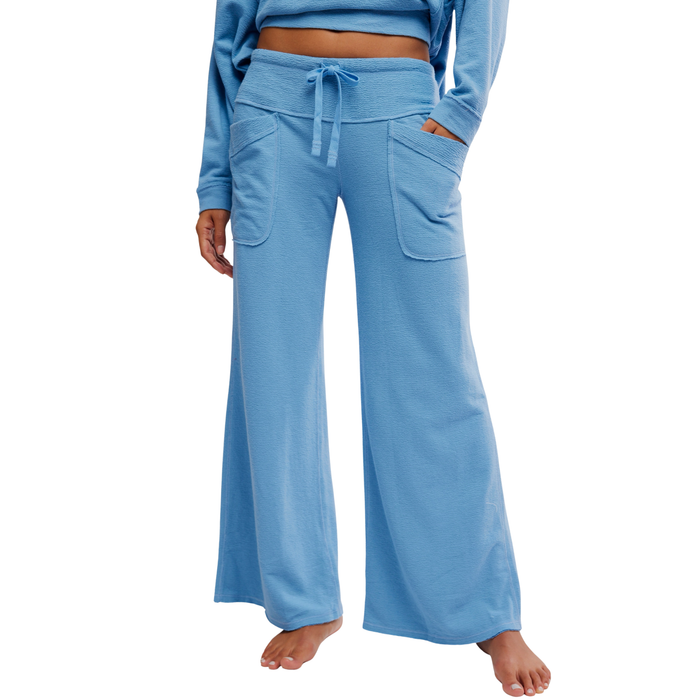 Staycation Lounge Pant in Blissful Blue - Madison's Niche