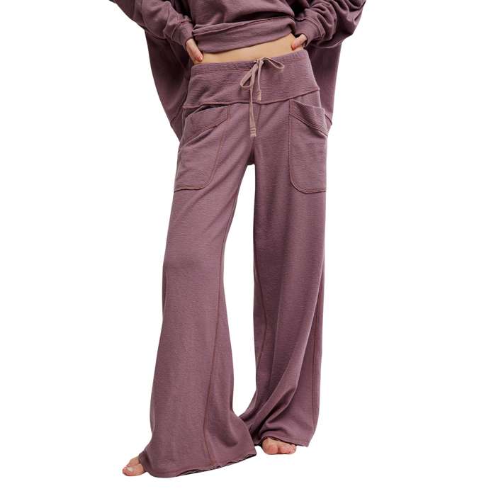 Staycation Lounge Pant in Elderberry Tea - Madison's Niche