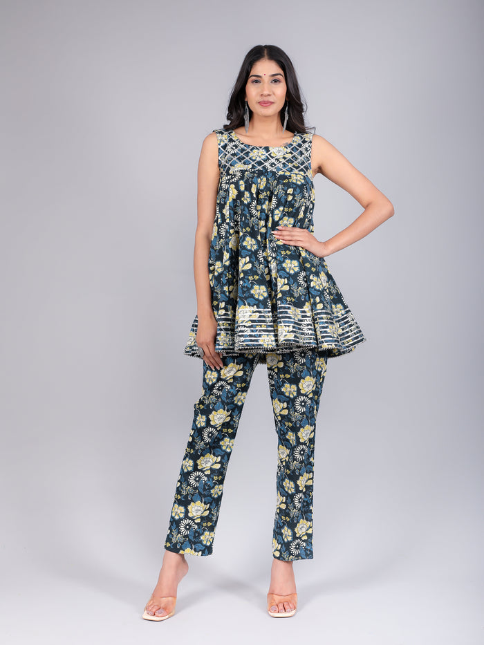 Teal & Yellow Chevron Printed Peplum Sharara Indo Western Set