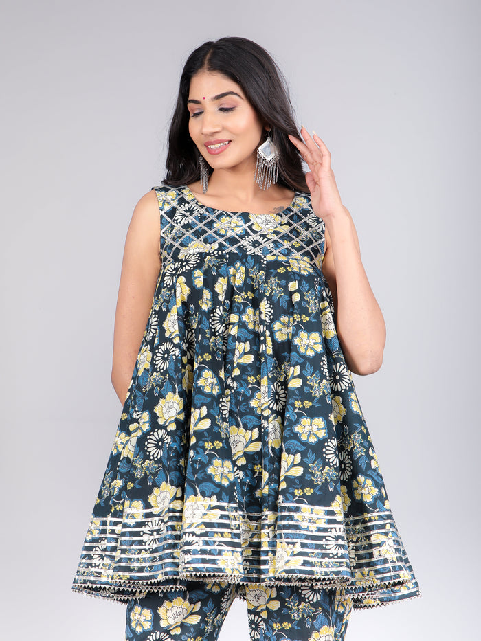 Teal & Yellow Chevron Printed Peplum Sharara Indo Western Set