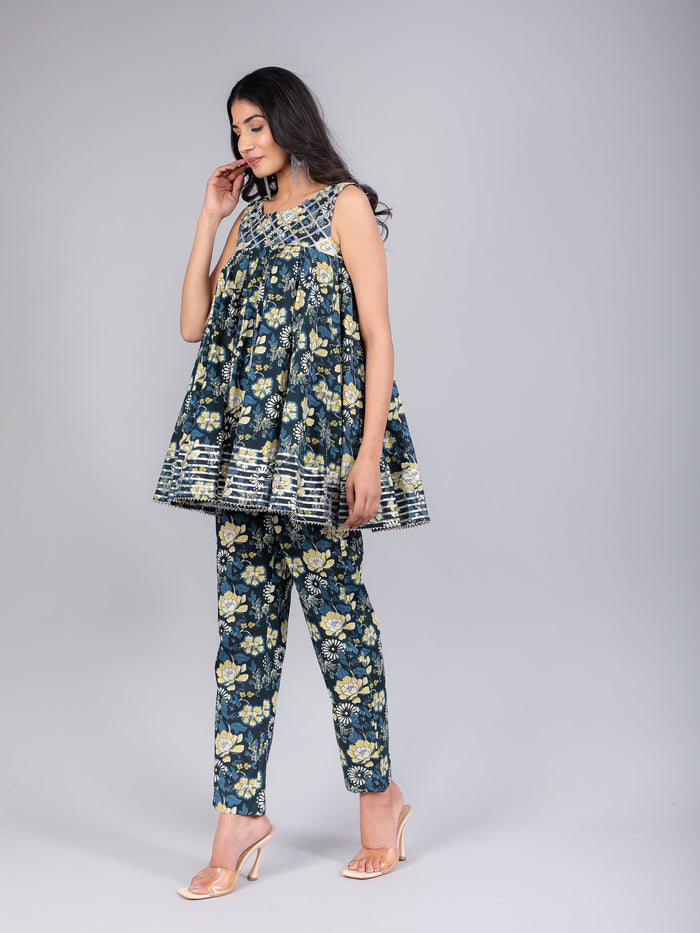 Teal & Yellow Chevron Printed Peplum Sharara Indo Western Set