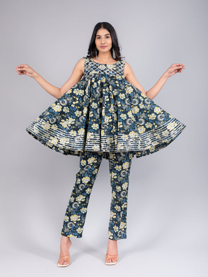 Teal & Yellow Chevron Printed Peplum Sharara Indo Western Set