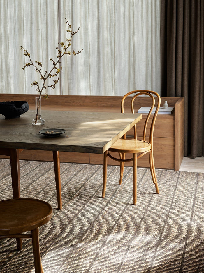 Trellis rug in Natural & Bison
