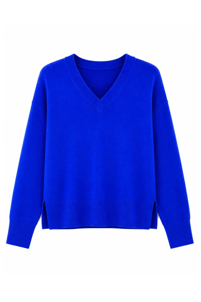 TWNS The Label Boulder electric blue V-neck jumper with side split hem and relaxed fit.