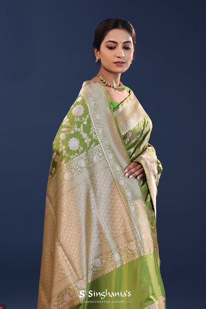 Verdun Green Banarasi Saree With Floral Jaal