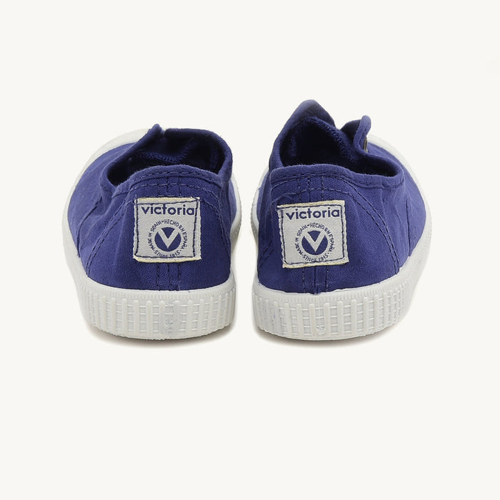 Victoria Blue