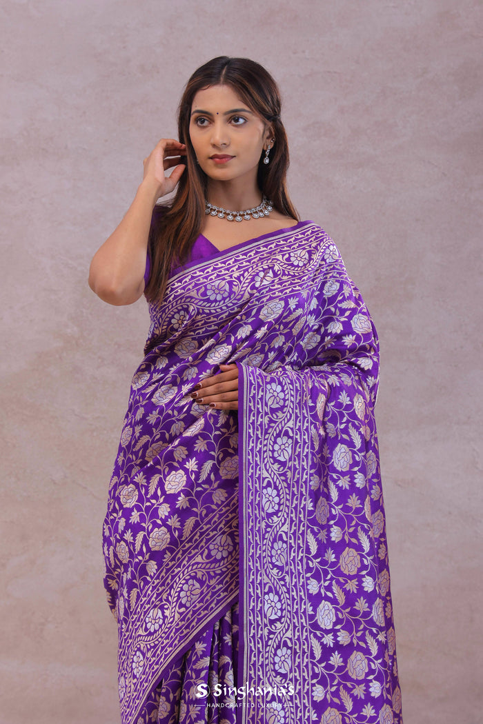<img> Violet Banarasi Silk Saree With Floral Design