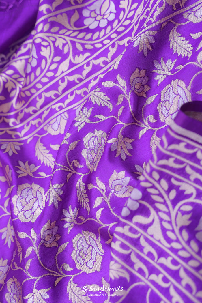 <img> Violet Banarasi Silk Saree With Floral Design