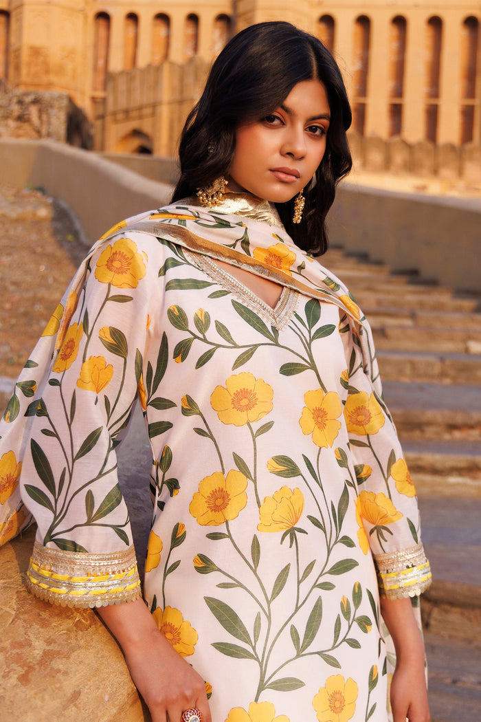 White Chanderi Kurta Set With Floral Prints