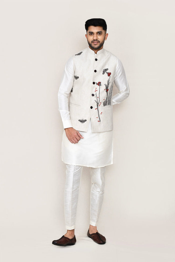 White Cotton Jacket With Design
