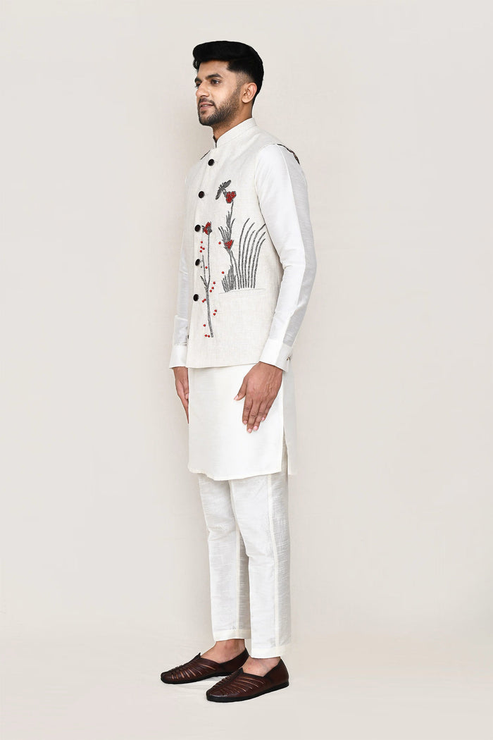 White Cotton Jacket With Design
