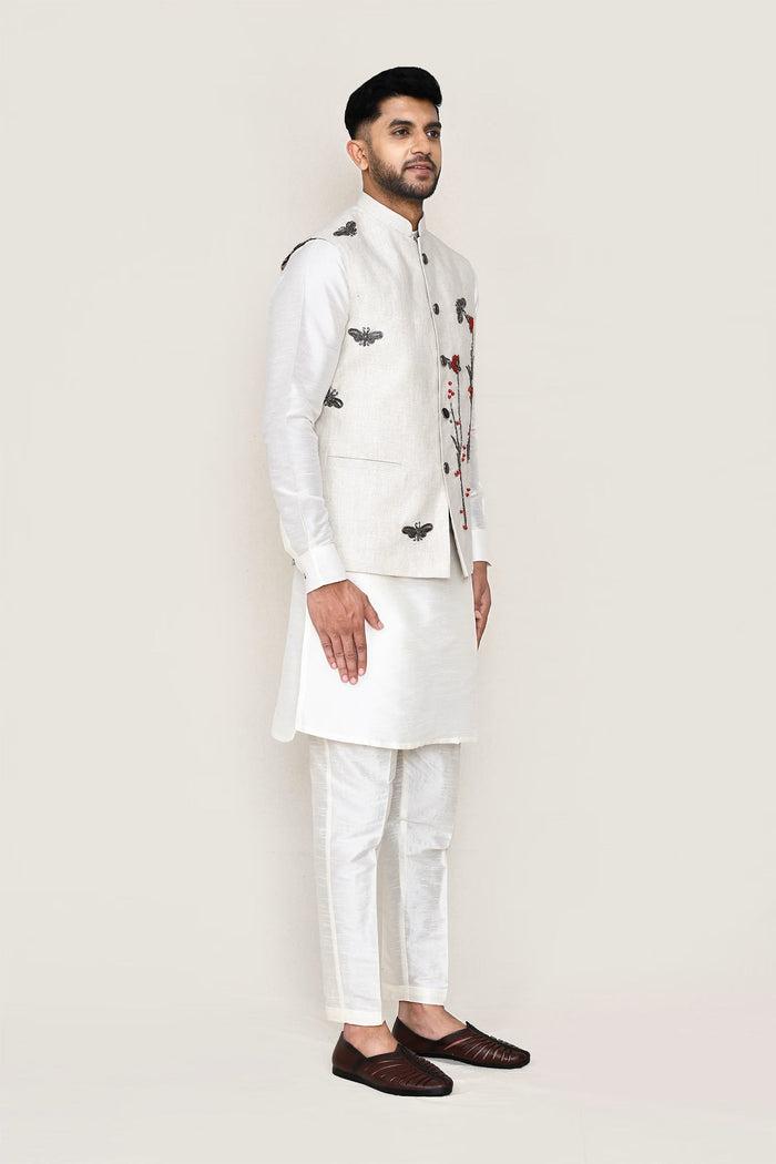 White Cotton Jacket With Design