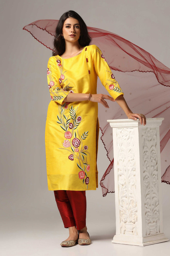 Yellow Raw Silk Kurti With Pants And Dupatta