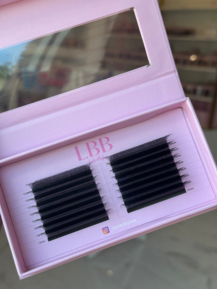 YY lashes