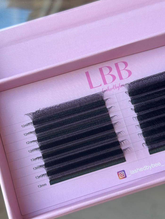 YY lashes